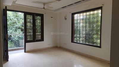 Bedroom Image of 1600 Sq.ft 3 BHK Builder Floor for sale in Chittaranjan Park New Delhi for Rs. 37000000