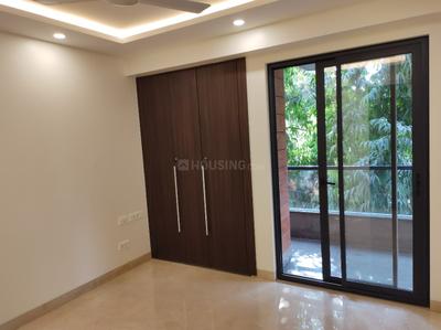 Bedroom Image of 2700 Sq.ft 3 BHK Builder Floor for rent in Sarvapriya Vihar New Delhi for Rs. 145000