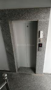 Bathroom Image of 6500 Sq.ft 8 BHK Villa for sale in Sector 36 Noida for Rs. 151000000