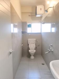 Common Bathroom Image of 1200 Sq.ft 2.5 BHK Builder Floor for rent in Jnana Ganga Nagar Bengaluru for Rs. 40000