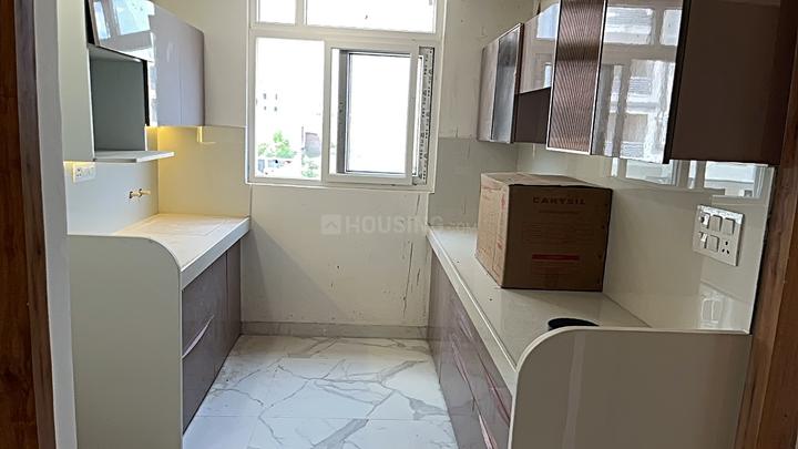 Kalyan Eva Main Image 1