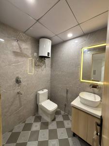Bathroom Image of 750 Sq.ft 1 BHK Apartment / Flat for rent in Goyal Prime Plaza, Bodakdev Ahmedabad for Rs. 15000