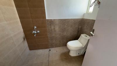 Image of 950 Sq.ft 2 BHK Apartment / Flat for rent in Suncity Avenue 76, Sector 76, Gurgaon for Rs. 22000
