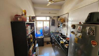Kitchen Image of 650 Sq.ft 2 BHK Apartment / Flat for sale in Andheri West Mumbai for Rs. 19000000