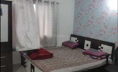 Bedroom Image of 900 Sq.ft 2 BHK Apartment / Flat for rent in Spine Road Pune for Rs. 18000