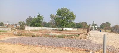 Image of 1000 Sq.ft Residential Plot / Land for sale in Gosainganj, Lucknow for Rs. 1900000