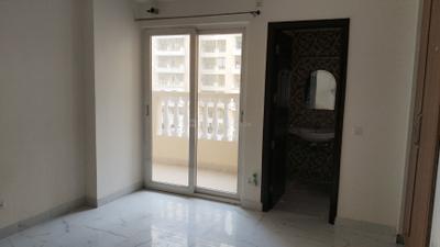 Bedroom Image of 1700 Sq.ft 3 BHK Apartment / Flat for sale in Purvanchal Royal City, Chi V Greater Noida for Rs. 18000000