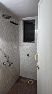 Bathroom Image of 950 Sq.ft 2 BHK Apartment / Flat for rent in Shashwat Athashree, Kopar Khairane Navi Mumbai for Rs. 42000