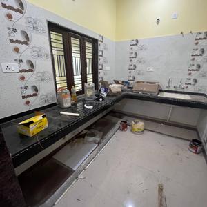 Kitchen Image of 800 Sq.ft 2 BHK Builder Floor for rent in Kathalbari Darbhanga for Rs. 26500
