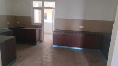 Kitchen Image of 3234 Sq.ft 4 BHK Apartment / Flat for sale in Amrapali Heartbeat City, Sector 107 Noida for Rs. 34000000