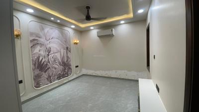 Bedroom Image of 2700 Sq.ft 4 BHK Builder Floor for sale in Ansal Esencia, Sector 67 Gurgaon for Rs. 32500000