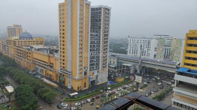 Balcony Image of 650 Sq.ft 1 BHK Apartment / Flat for rent in Maxblis Grand Wellington, Sector 75 Noida for Rs. 32000