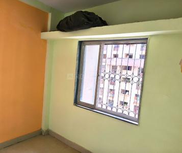 Bedroom Image of 530 Sq.ft 1 BHK Apartment / Flat for rent in Panchratna Apartment, Kandivali West Mumbai for Rs. 22000