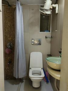 Common Bathroom Image of 1650 Sq.ft 3.5 BHK Apartment / Flat for sale in Ashish Garden Estates, Goregaon West Mumbai for Rs. 37000000