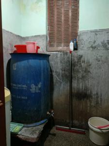 Bathroom Image of 1000 Sq.ft 4 BHK Builder Floor for sale in Old Delhi New Delhi for Rs. 15000000
