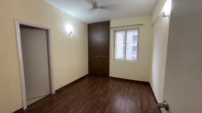 3.5 BHK Flat
