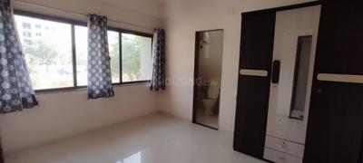 Bedroom Image of 900 Sq.ft 3 BHK Apartment / Flat for rent in Shivam Residency, Sola Ahmedabad for Rs. 30000