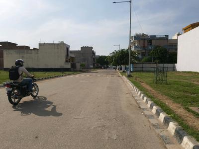 Image of 287 Sq.ft Residential Plot / Land for sale in Wave City Plots, Wave City, Ghaziabad for Rs. 31500000