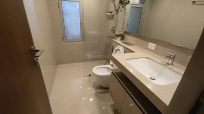 Image of 1450 Sq.ft 3 BHK Apartment / Flat for rent in Lake Enclave, Hiranandani Estate, Thane for Rs. 100000