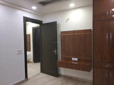 Bedroom Image of 1820 Sq.ft 3 BHK Builder Floor for rent in Shahdara New Delhi for Rs. 40000