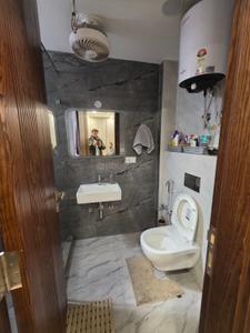 Bathroom Image of 1800 Sq.ft 3 BHK Builder Floor for sale in Rajouri Garden New Delhi for Rs. 27000000