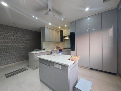 Bathroom Image of 4950 Sq.ft 4 BHK Builder Floor for sale in Punjabi Bagh New Delhi for Rs. 80000000