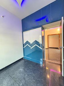 Bedroom Image of 1800 Sq.ft 5 BHK Builder Floor for sale in Andrahalli Bengaluru for Rs. 12500000