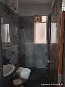 Bathroom Image of 1000 Sq.ft 3 BHK Apartment / Flat for rent in Pradhan Pristine, Bagmugaliya Bhopal for Rs. 35000