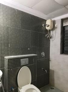 Common Bathroom Image of 940 Sq.ft 2 BHK Apartment / Flat for sale in Lodha Palava Lakeside A To H, Palava Phase 2 Thane for Rs. 6000000