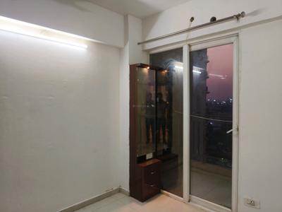 Bedroom Image of 1000 Sq.ft 2 BHK Apartment / Flat for sale in Signature Global The Millennia, Sector 37C Gurgaon for Rs. 6900000