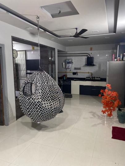 Samay Shine Main Image 1