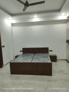Bedroom Image of Big walk in Sector 52, Noida