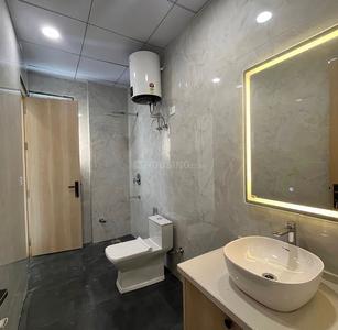 Bathroom Image of 780 Sq.ft 1 BHK Apartment / Flat for rent in Kumar I Life, Bellandur Bengaluru for Rs. 14000