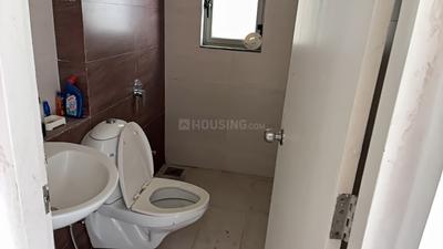 Image of 1800 Sq.ft 3 BHK Apartment / Flat for rent in Adani The Meadows, Shantigram, Ahmedabad for Rs. 32000