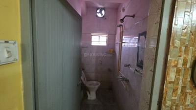 Bathroom Image of 750 Sq.ft 2 BHK Apartment / Flat for sale in Agarpara Kolkata for Rs. 2100000