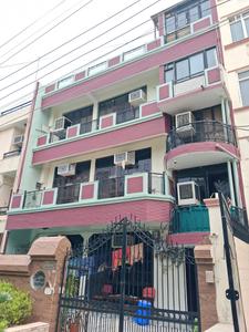 Building Image of 1000 Sq.ft 1 BHK Independent House for rent in Sector 55 Noida for Rs. 23500