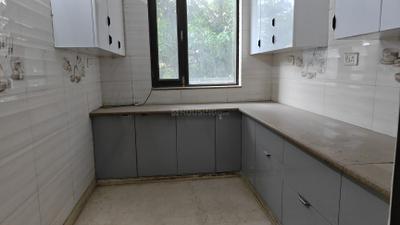 Kitchen Image of 1800 Sq.ft 3 BHK Builder Floor for sale in Paschim Vihar New Delhi for Rs. 27200000