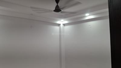 Bedroom Image of 950 Sq.ft 2 BHK Builder Floor for rent in  Mayur Vihar Phase 1 Pocket 1 RWA, Mayur Vihar Phase 1 New Delhi for Rs. 25000