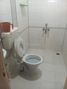 Bathroom Image of 600 Sq.ft 1 BHK Apartment / Flat for rent in Kaggadasapura Bengaluru for Rs. 20000