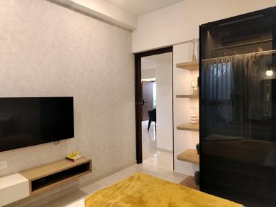 Bedroom Image of 2100 Sq.ft 3.5 BHK Apartment / Flat for sale in Gera s Avive Towers East Kharadi, Kharadi Annex Pune for Rs. 19200000
