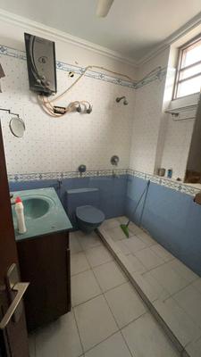 Image of 3078 Sq.ft 3.5 BHK Independent House for rent in Sector 10A, Gurgaon for Rs. 100000
