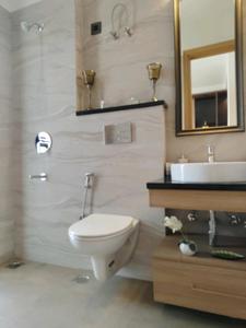 Bedroom One Image of 3200 Sq.ft 4.5 BHK Builder Floor for sale in Kibithu Homes, Mayfield Garden Gurgaon for Rs. 45000000