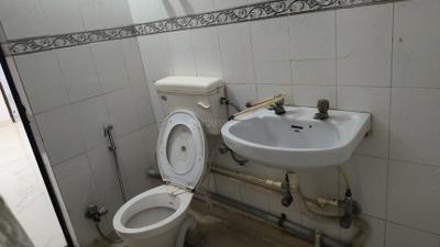 Image of 1600 Sq.ft 3 BHK Apartment / Flat for rent in Dwarkadheesh Apartment, Sector 12 Dwarka, New Delhi for Rs. 38000