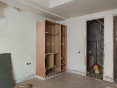 Bedroom Image of 1800 Sq.ft 3 BHK Builder Floor for sale in Pitampura New Delhi for Rs. 47500000