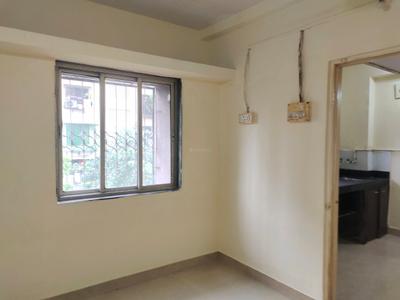 Bedroom Image of 350 Sq.ft 1 BHK Apartment / Flat for rent in Kandivali West Mumbai for Rs. 25200