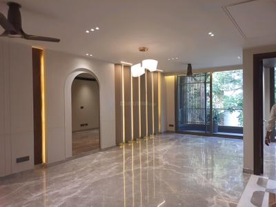 4 BHK Independent Builder Floor