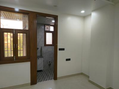 Bedroom Image of 1400 Sq.ft 3 BHK Builder Floor for sale in Vaishali Ghaziabad for Rs. 14000000