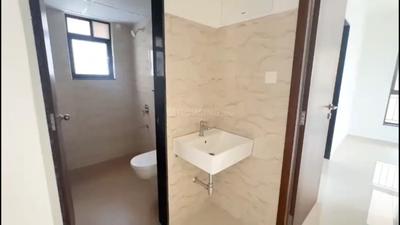 Image of 974 Sq.ft 2 BHK Apartment / Flat for sale in Shapoorji Pallonji Sensorium Phase I, Maan, Pune for Rs. 10700000