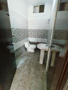 Bathroom Image of 1115 Sq.ft 2 BHK Apartment / Flat for sale in Jagatpura Jaipur for Rs. 3477000