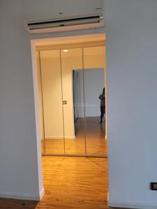 Bedroom Image of 2300 Sq.ft 4 BHK Builder Floor for sale in Green Park New Delhi for Rs. 101000000
